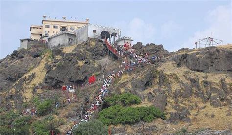 Pavagadh Mahakali Temple Live Darshan and Contact Details | GyanMahiti