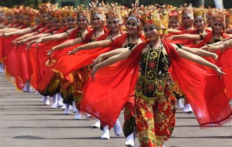 45 Tari Tradisional Jawa Timur (Gambar dan Penjelasannya) - Blogsiana.com