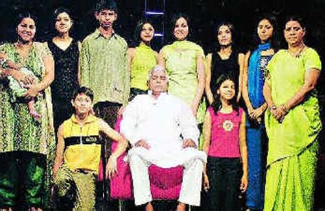 Unseen pictures of Lalu Prasad with wife and kids