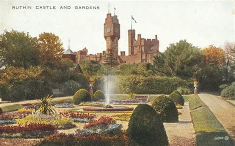 Ruthin Castle | Parks and Gardens (en)