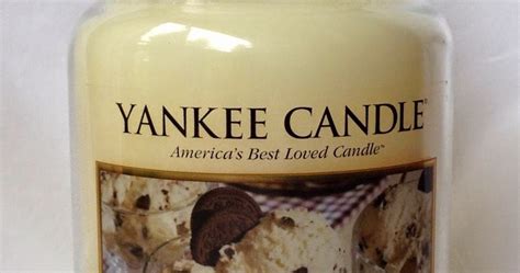 Andy's Yankees: COOKIES & CREAM - Yankee Candle Feature