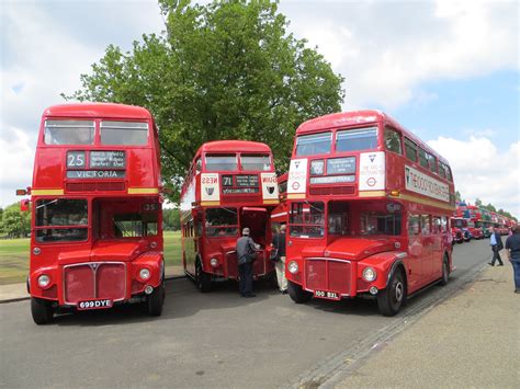 London Routemaster Bus 60th Finsbury Park | Routemaster, London ...