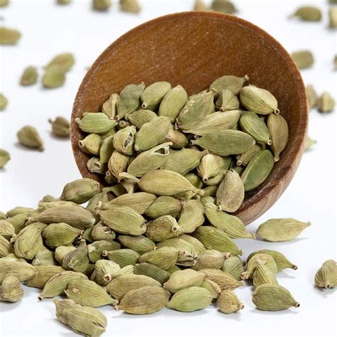 Whole Green Cardamom Pods | Buy Green Cardamom