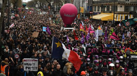 New Day of Strikes in France as Pension Anger Persists - The New York Times