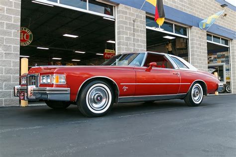 1976 Buick Riviera | Fast Lane Classic Cars