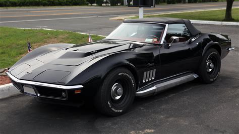 1969 C3 Corvette | Image Gallery & Pictures