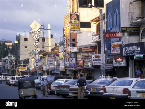 SRI LANKA KANDY CITY Stock Photo - Alamy