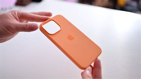 Hands on with Apple's iPhone 13 Pro silicone cases | AppleInsider