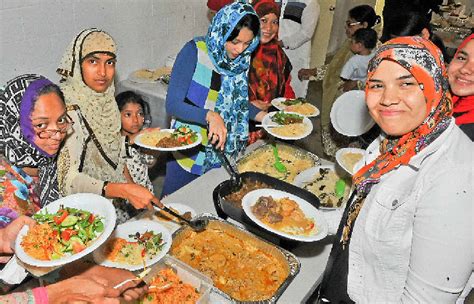 PHOTOS: Islamic society opens doors to share culture | The Courier Mail