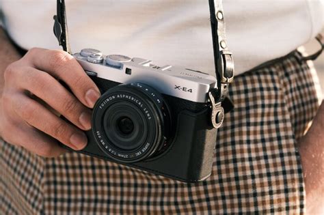 Fujifilm X-E4: Fujifilm’s Latest Cool Compact Camera is Revealed ...