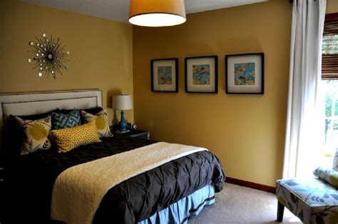 How to Decorate a Bedroom with Yellow