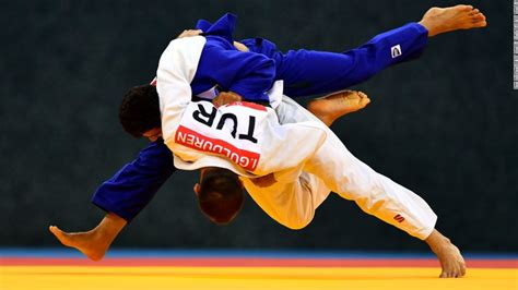 Most Effective Types Of Grappling Martial Arts - BJJ World