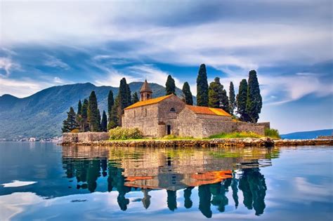 Enjoy at the Captivating Country of Montenegro - Country Holidays Inn ...