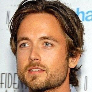 Justin Chatwin - Age, Family, Bio | Famous Birthdays