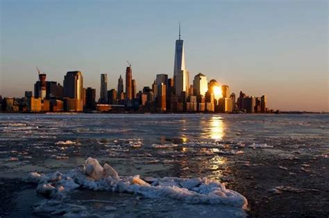 Hudson River freezes over as plummeting temperatures grip New York ...