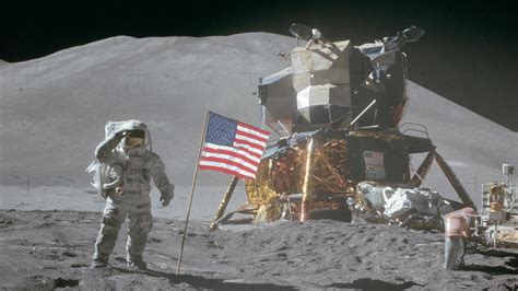 Apollo 11, Apollo: Missions To the Moon use forgotten NASA footage ...