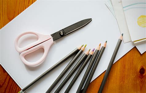 Scissors 101: Using Scissors for Arts and Crafts Projects