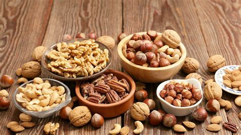 What’s The Difference Between Various Nuts And Seeds?