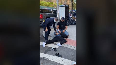 Video of violent Donni Wright arrest in NYC sparks anger and ...