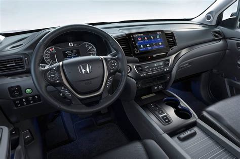 2021 Honda Ridgeline Pictures - 40 Photos | Edmunds