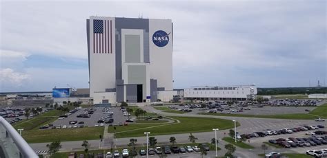 Vehicle Assembly Building (VAB) at Kennedy Space Center : r/nasa