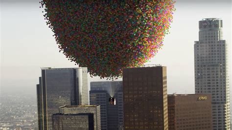 Corridor Crew Simulates The Flying Balloon House in Pixar's UP, But ...