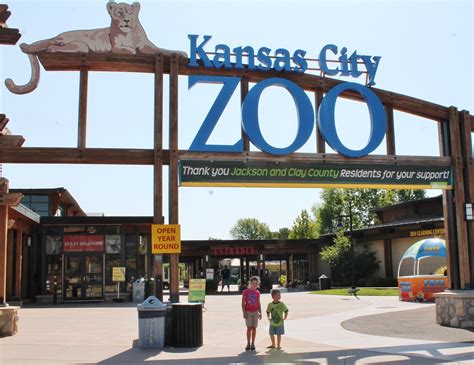 Adventures Among Us: Kansas City Zoo, Kansas City, MO