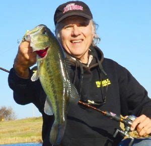 Still Fishing In Illinois | OutDoors Unlimited Media and Magazine