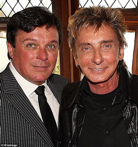 Barry Manilow quietly married his longtime manager Garry Kief in ...