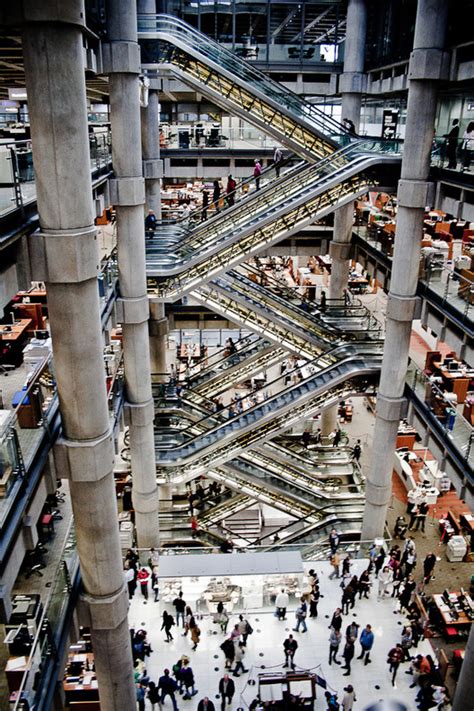 Architecture Classics: Lloyd's of London Building / Richard Rogers ...