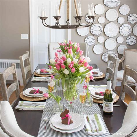 Enhance Your Dining Room: Stunning Glass Table Decor That Will Leave ...