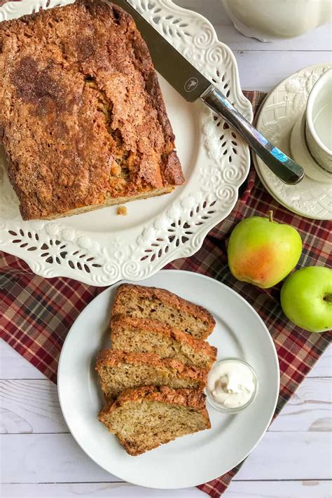 Maple Apple Banana Bread: A Treat for Fall - 31 Daily