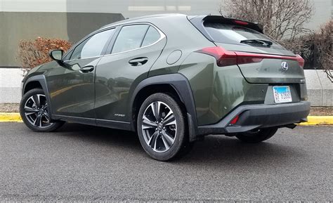 Test Drive: 2020 Lexus UX 250h Luxury | The Daily Drive | Consumer Guide®