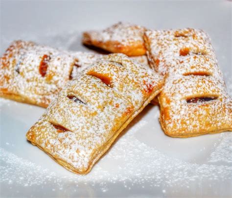 Mini apple strudel