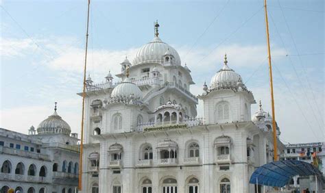 Takht Sri Patna Sahib Gurudwara in Bihar, birthplace of Guru Gobind ...