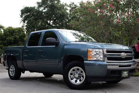 2010 Chevy Silverado 1500 - Photos All Recommendation