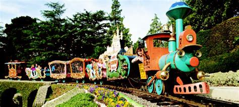 58 Days til Disneyland - Casey Jr. Circus Train! ~ Go Beyond the World