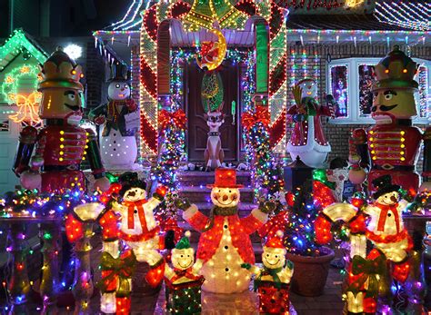 The Best Christmas Light Displays In Every State | atelier-yuwa.ciao.jp