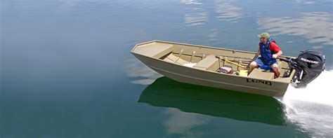 The Lund Jon Boat aluminum fishing boat series is the perfect utility ...