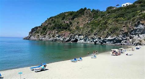 Which are the unmissable beaches of Ischia? - Sorrento Trips