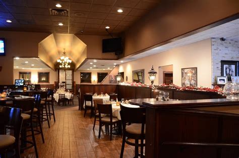 Louie's Chophouse | 4642 W 103rd St, Oak Lawn, IL 60453, USA