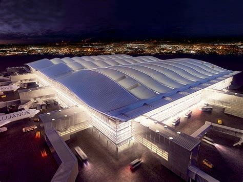 Heathrow Airport Terminal 2 Minecraft Project