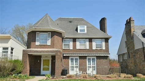 Mister Rogers’ Pittsburgh House Hits the Market