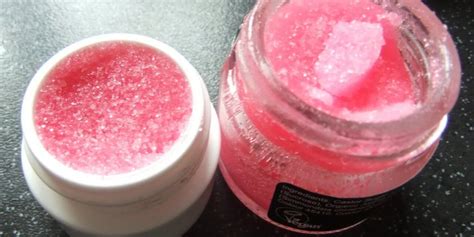 DIY Bubblegum Lip Scrub: Lush Copycat | Lip scrub diy, Diy beauty, Diy lips