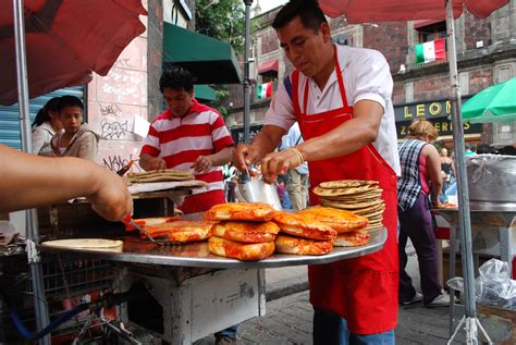 16 Iconic Foods to Try in Mexico City | Sabores Mexico Food Tours