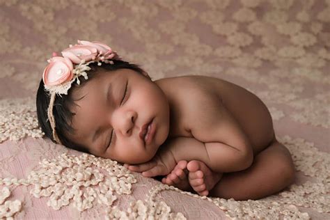 NEWBORN GALLERY - Sarah Hedden Photography