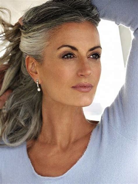 Fresh Hairstyles For Grey Hair In 40S With Simple Style - Stunning and ...