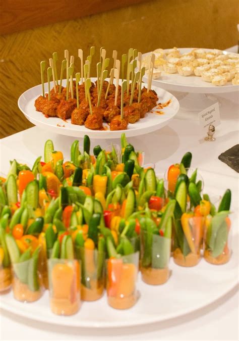 5 Tips for Setting Up a Great Buffet | Buffet food, Reception food, Food