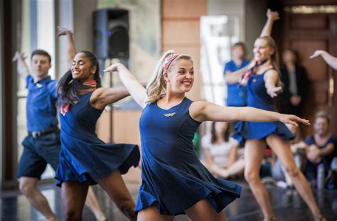 13 Awesome Photos from the 2015 Brown Bag Dance Series – Meadows School ...