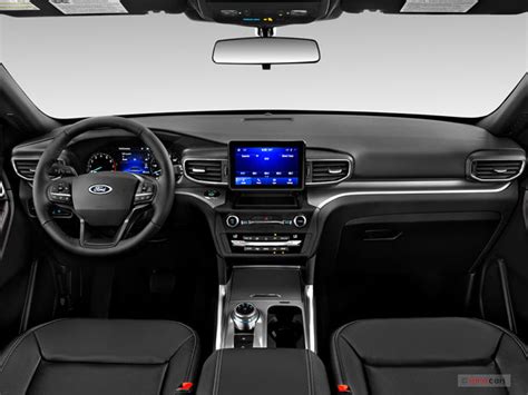 2020 Ford Explorer: 21 Interior Photos | U.S. News